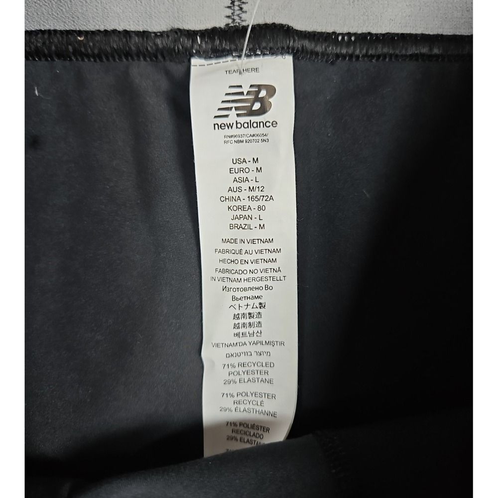 New Balance Womens Black 5" Sleek Bike Shorts Size Medium NWT - Picture 5 of 10
